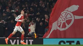 Đánh bại Chelsea, Arsenal thẳng tiến chung kết Cúp Liên đoàn Anh