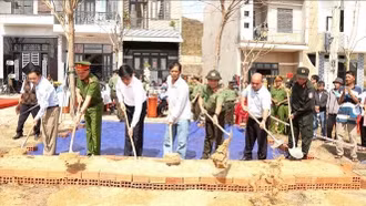 Bộ Công an khởi công xây dựng nhà tặng các hộ dân bị thiệt hại do bão số 13