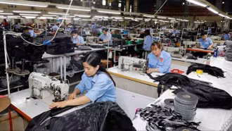 Tháng 7, kinh tế cả nước tiếp đà tăng trưởng ở nhiều lĩnh vực