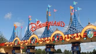 Kỷ niệm 70 năm khánh thành Disneyland: Hành trình từ giấc mơ đến 'nơi hạnh phúc nhất thế giới''