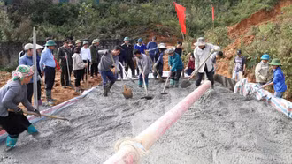 Bí thư Tỉnh ủy Trịnh Việt Hùng khen phường Sa Pa trong “Chiến dịch 100 ngày đêm”