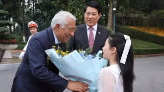 Chủ tịch nước Lương Cường chủ trì lễ đón chính thức Chủ tịch Hội đồng châu Âu