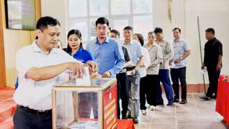 Xã Bản Xèo phát động ủng hộ đồng bào khắc phục hậu quả mưa bão