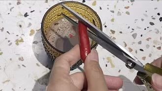 Hiểm họa từ câu view bằng ẩm thực dị