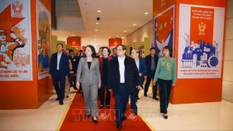 Thủ tướng kiểm tra công tác chuẩn bị Đại hội Thi đua yêu nước toàn quốc lần thứ XI