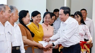 Hơn 3 triệu lượt người có công được tặng quà Tết với tổng kinh phí 2.600 tỷ đồng