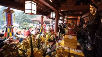 Kiểm soát thị trường, an toàn thực phẩm dịp lễ hội đầu Xuân