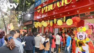 Mua vàng ngày Vía Thần Tài: Đừng để “lộc” đầu năm thành rủi ro đầu tư