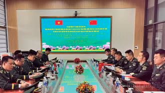 Các đồn Biên phòng Cửa khẩu quốc tế Lào Cai, Bát Xát và Trịnh Tường hội đàm với Trạm Hội ngộ Hội đàm Hà Khẩu