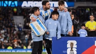 Lionel Messi hướng đến World Cup 2026