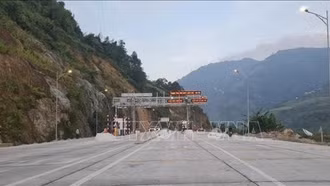 Điều chỉnh tạm thời phương án tổ chức giao thông trên cao tốc Nội Bài - Lào Cai