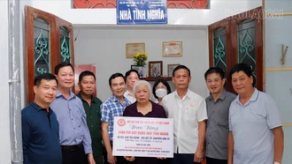 Phường Yên Bái bàn giao nhà tình nghĩa cho thân nhân liệt sĩ