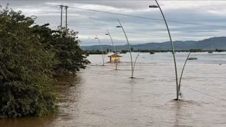 Ước tính thiệt hại ban đầu do ảnh hưởng bão số 13 là 7.050 tỷ đồng