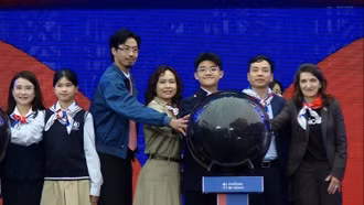 Ngày hội "Không Một Mình" lan tỏa thông điệp bảo vệ trẻ em trong thế giới số