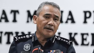 Chìm tàu chở 100 người ngoài khơi biên giới Malaysia - Thái Lan