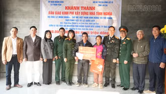 Trao nhà tình nghĩa cho gia đình thờ cúng Mẹ Việt Nam anh hùng tại xã Trấn Yên