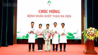 Bệnh viện Đa khoa số 2 tỉnh Lào Cai: Bệnh nhân ghép thận từ người hiến sống đầu tiên ra viện 