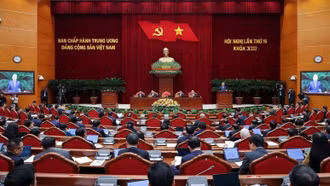 Thông cáo báo chí ngày làm việc thứ nhất Hội nghị Trung ương 15, khóa XIII