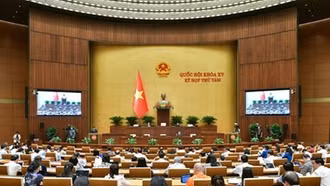 Tháo gỡ điểm nghẽn thể chế từ việc xây dựng, thực thi pháp luật