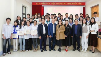 “Giữ lửa” văn chương cho thế hệ trẻ