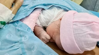 Dân số Việt Nam đối mặt giảm sinh, già hóa và mất cân bằng giới tính