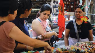 Hướng đi mới cho di sản truyền thống