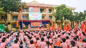Học sinh trường công tựu trường sớm nhất trước khai giảng 1 tuần