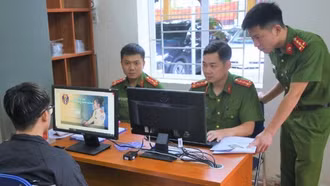 CSGT không cấp đổi giấy phép lái xe bằng hình thức gọi điện