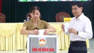 Phường Cầu Thia phát động ủng hộ Nhân dân tỉnh Lào Cai khắc phục thiệt hại do hoàn lưu bão số 10 gây ra