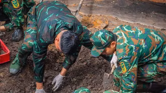 Phát hiện thêm 14 bộ hài cốt liệt sĩ tại Công viên Lê Thị Riêng
