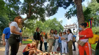 Vì sao du lịch Việt vẫn chưa thể trở thành ngành kinh tế mũi nhọn?