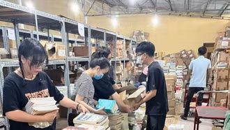 Hỗ trợ tủ sách cộng đồng, lan tỏa văn hóa đọc