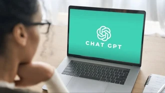 Con người dần nói chuyện như ChatGPT?