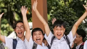 Cả nước có 9 thủ khoa đạt điểm tuyệt đối 30/30 trong kỳ thi tốt nghiệp THPT 2025
