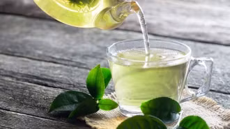 Thời điểm uống trà xanh tốt nhất trong ngày