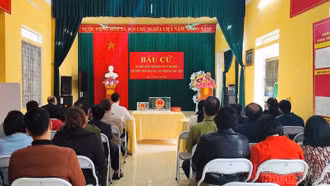 Phường Nghĩa Lộ kiểm tra, chạy thử quy trình bỏ phiếu trước ngày bầu cử