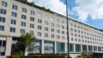 Bộ Ngoại giao Mỹ bắt đầu sa thải hàng nghìn nhân viên