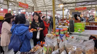 Hội chợ Mùa Xuân: Nơi hội tụ nhiều sản vật từ các địa phương trên cả nước