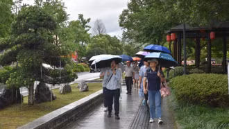 Trung Quốc thí điểm cho người nước ngoài đăng ký lưu trú trực tuyến