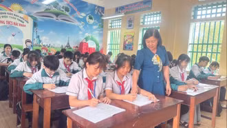 Đồng hành cùng con ôn thi vào lớp 10: Ranh giới giữa động lực và áp lực