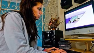 Làm việc từ xa trở lại như giải pháp ứng phó khủng hoảng năng lượng