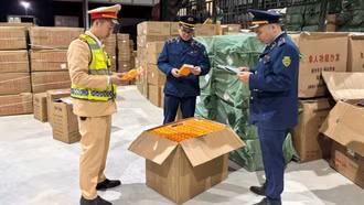 Quản lý thị trường kiểm tra 10.300 vụ, xử lý gần 9.300 vi phạm trong quý I