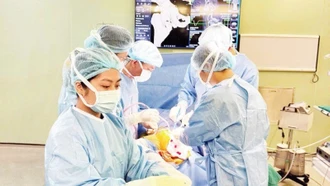 Hơn 76 nghìn tỷ đồng chi khám, chữa bệnh bảo hiểm y tế trong 6 tháng đầu năm