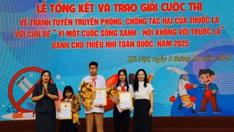 Thuốc lá vẫn rình rập quanh trường học