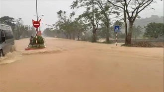 Thủ tướng Chính phủ yêu cầu chủ động ứng phó mưa lũ tại khu vực Trung Bộ