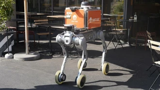 Robot giao hàng - Lời giải cho thiếu hụt nhân lực logistics