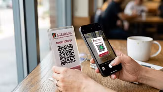 Bị khóa SIM ngày 15/6: Giao dịch ngân hàng số có bị ảnh hưởng?