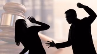 Đức: Tội phạm bạo lực gia đình phải đeo thiết bị theo dõi điện tử