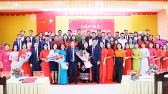 Tân Lĩnh và Púng Luông tổ chức gặp mặt tri ân nhà giáo nhân ngày 20/11