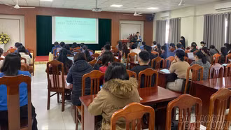 Tập huấn nâng cao năng lực cho cán bộ, cộng tác viên làm công tác bảo vệ trẻ em và giảm nghèo